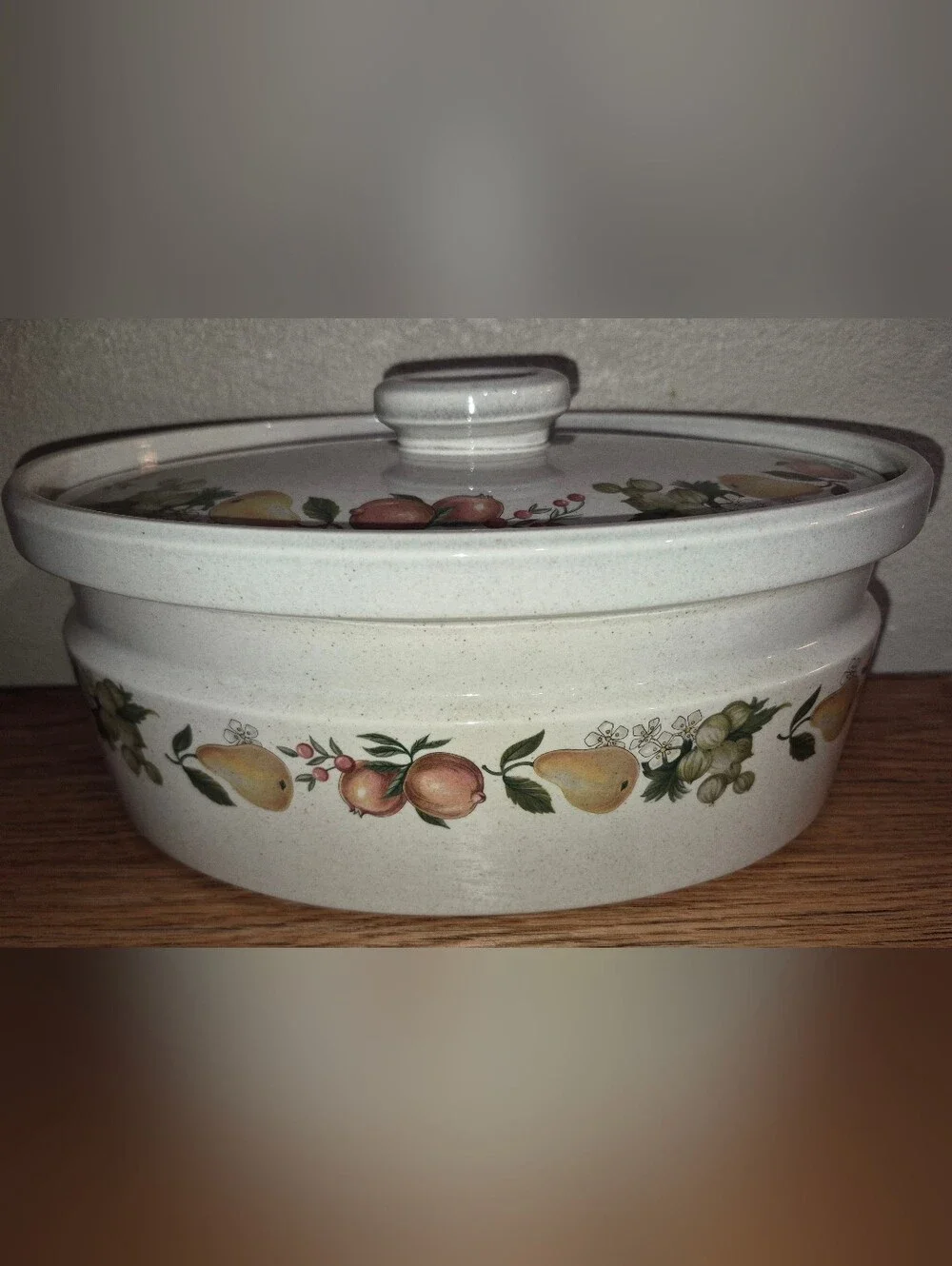 Vintage Wedgwood Quince Casserole Dish, Excellent Condition
